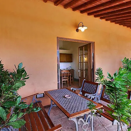 Podere San Giuseppe Aparthotel 3*